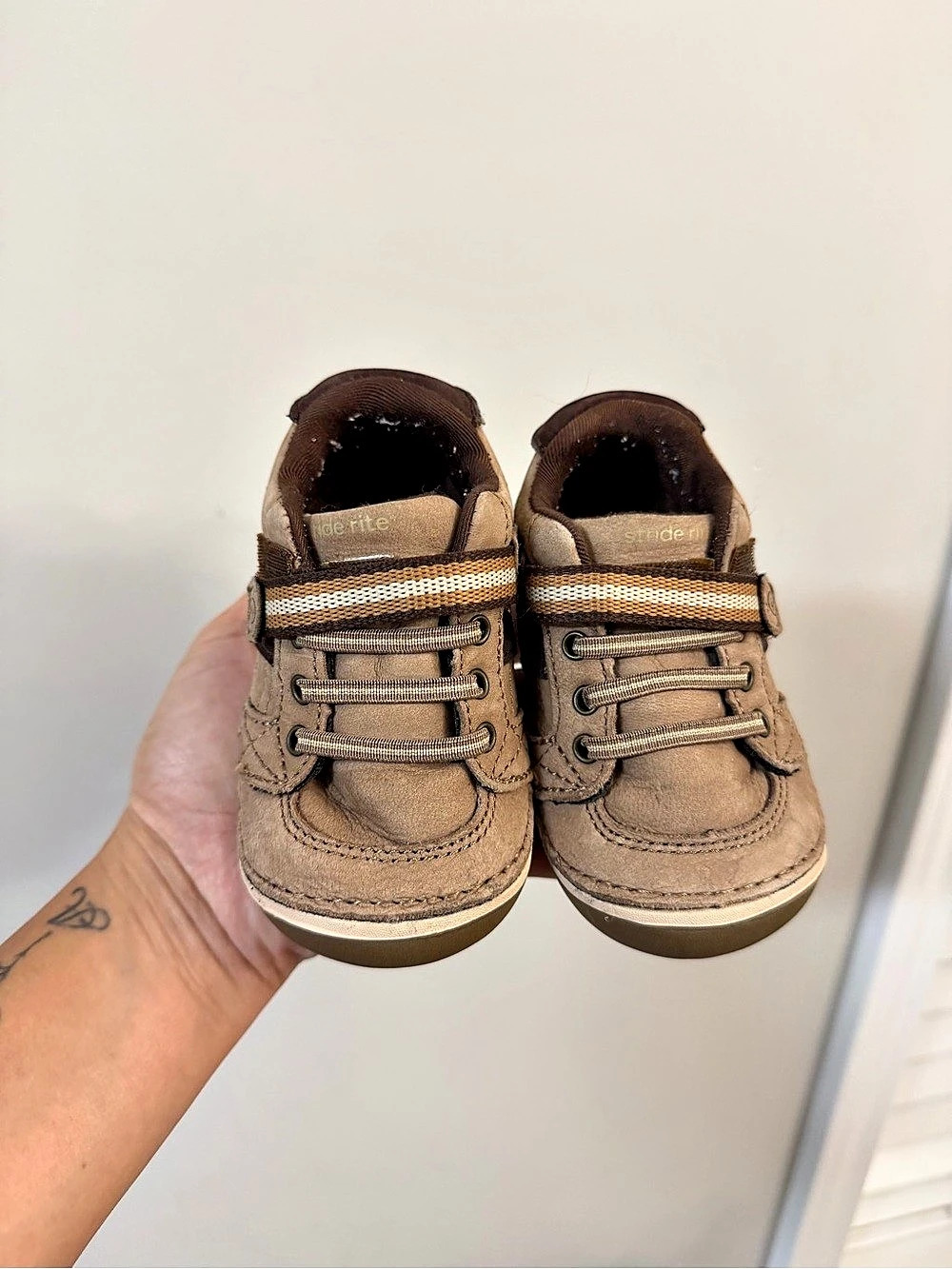 Stride Rite Soft Motion Artie Sneaker Brown Baby 5
